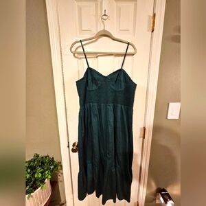 Emerald Faux corset midi dress. adjustable straps. so pretty and flattering